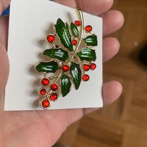 Brooch Holiday Holly Leaf Brooch with Red Berry Accents new tag